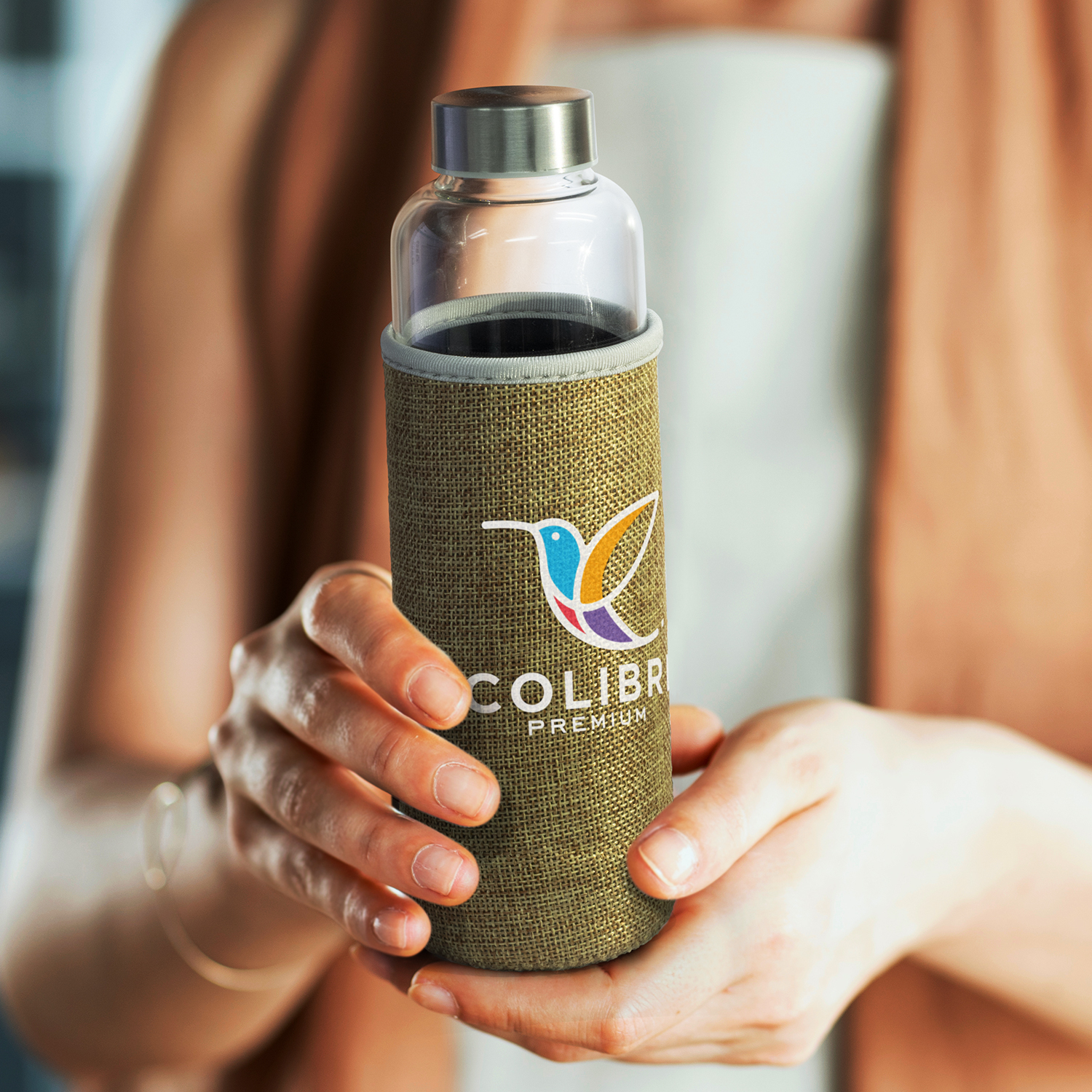 Venus Glass Bottle – Natural Sleeve