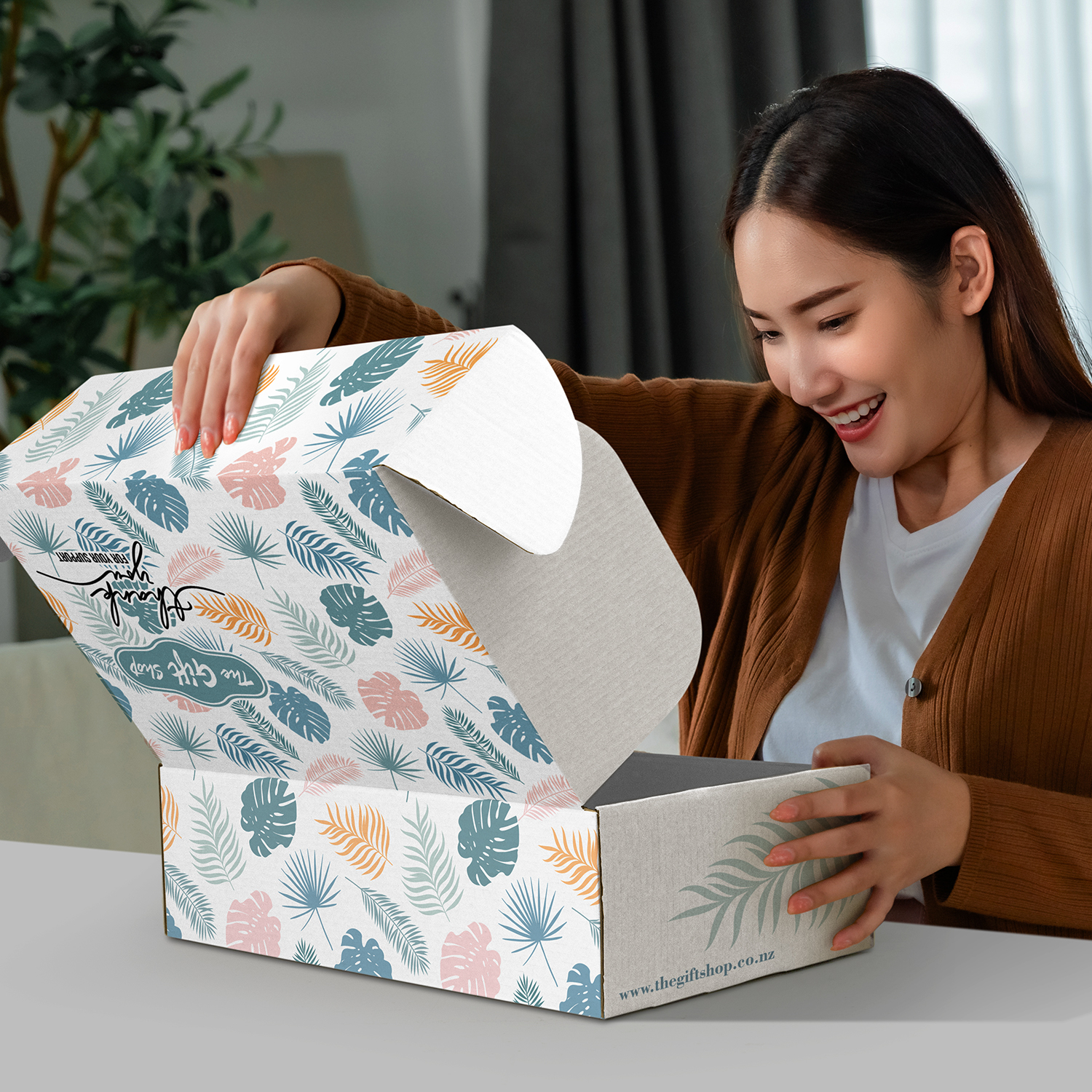 Die Cut Box with Locking Lid – 502x295x150mm