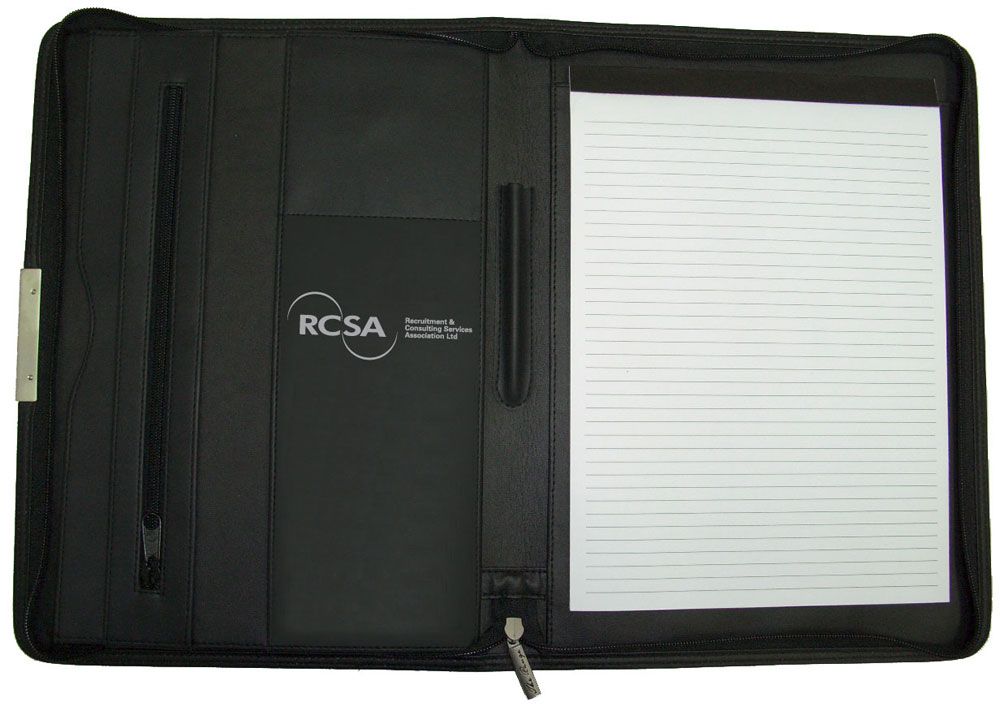 The Stella A4 Zip Compendium w/ Calculator
