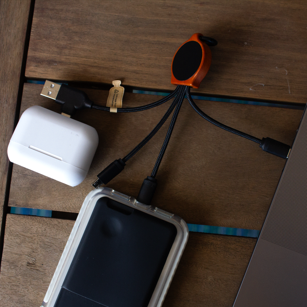 Bamboo Charging w/ RPET Cables