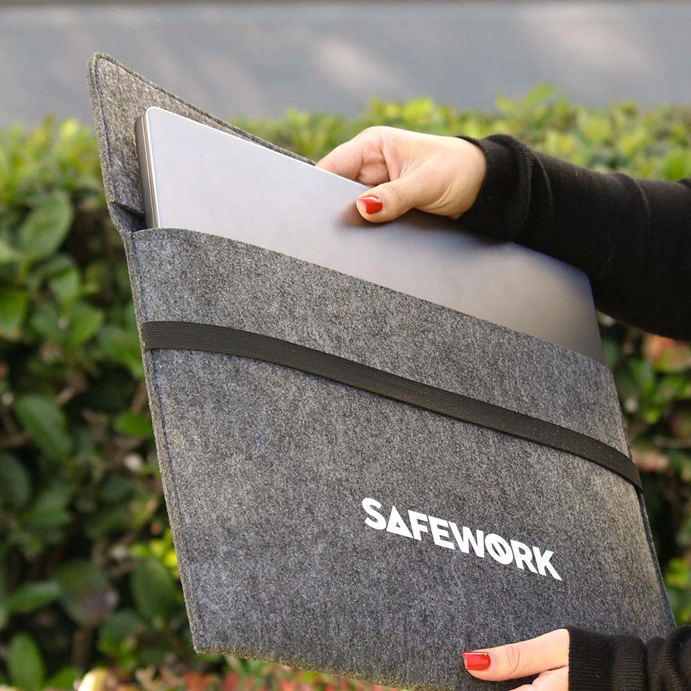 Doco Recycled 15″ Felt Laptop Sleeve