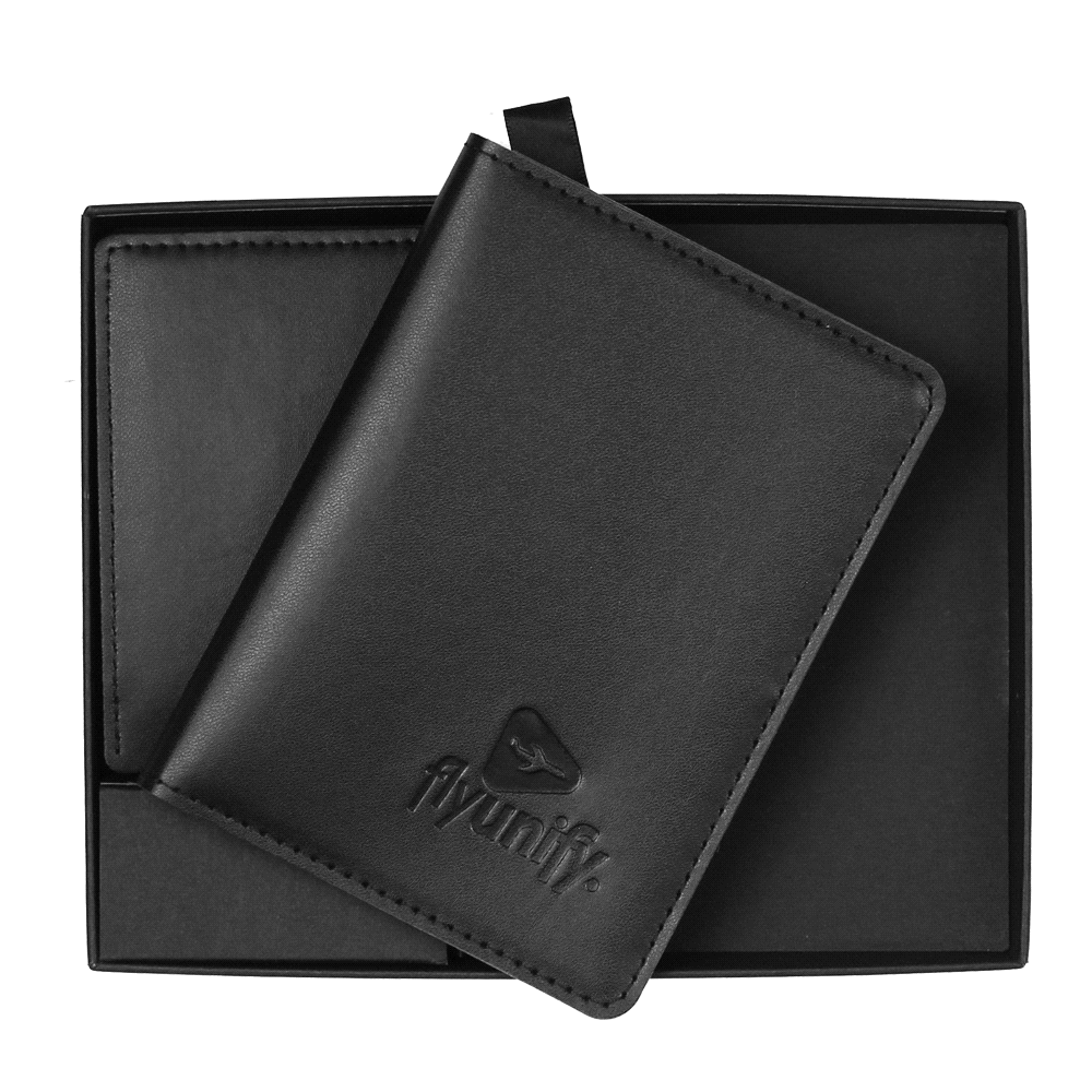 Pineapple Leather Travel Gift Set