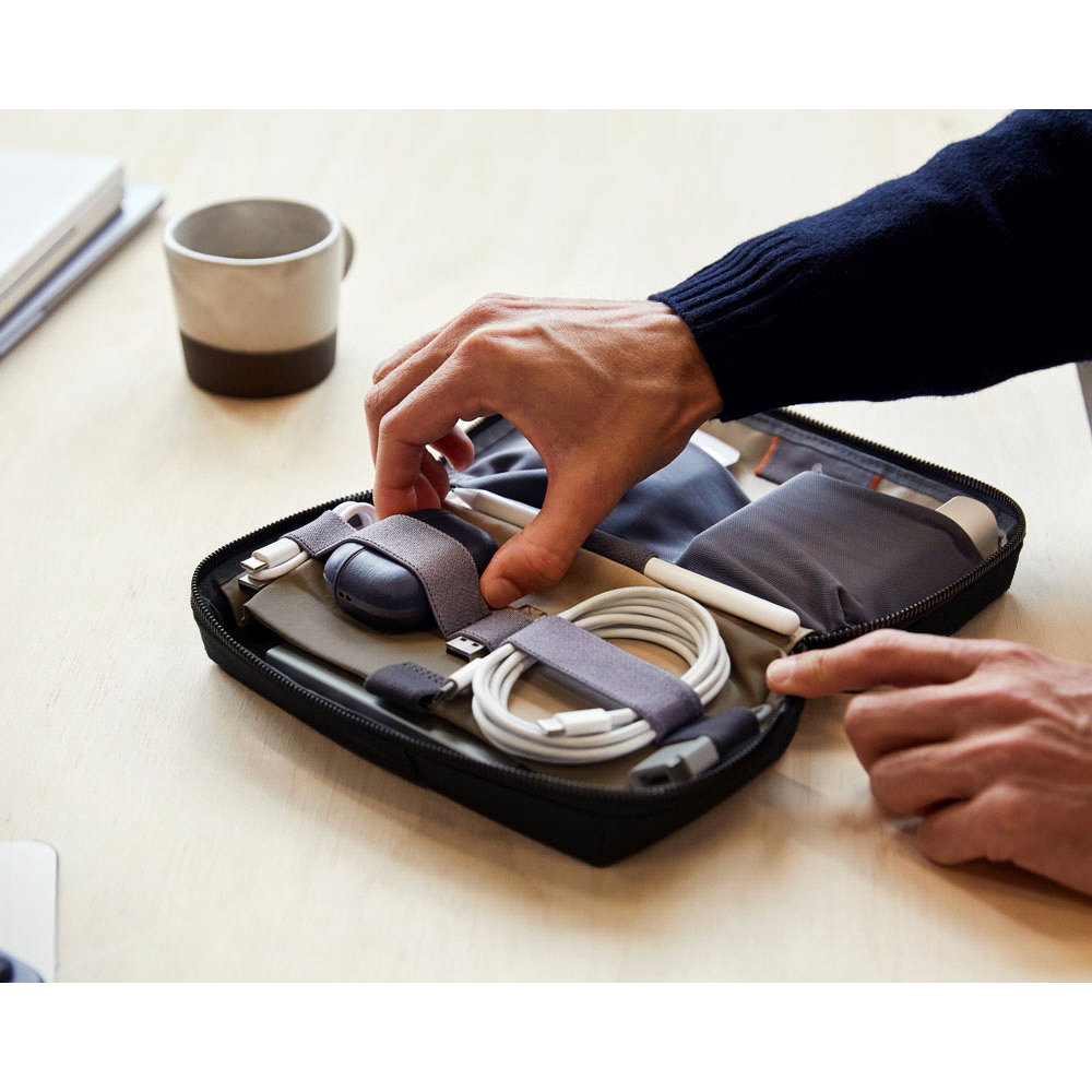 Bellroy Tech Kit