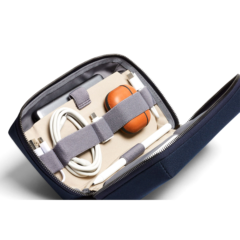 Bellroy Tech Kit