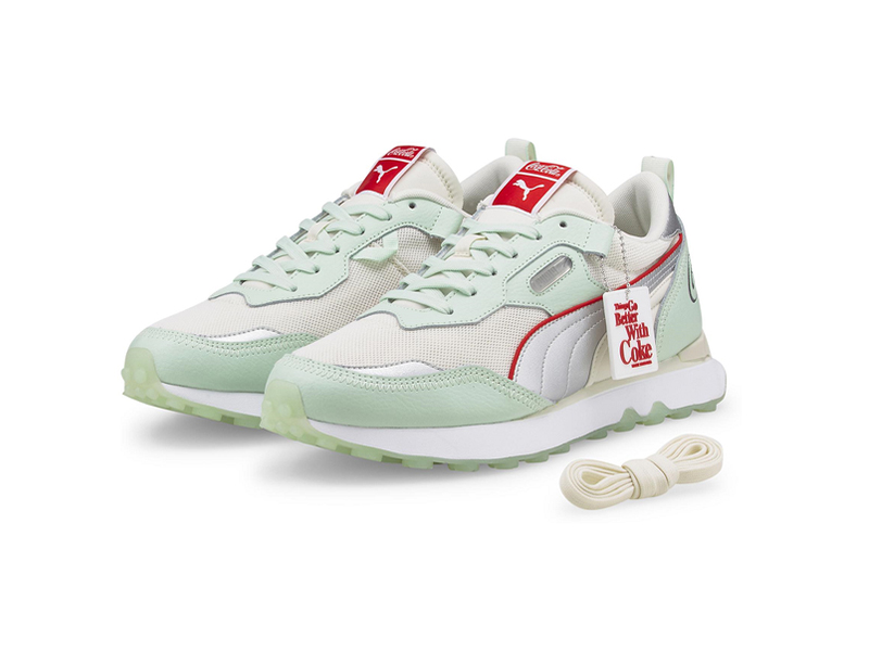 Coca-Cola_Puma_Sneakers-merch