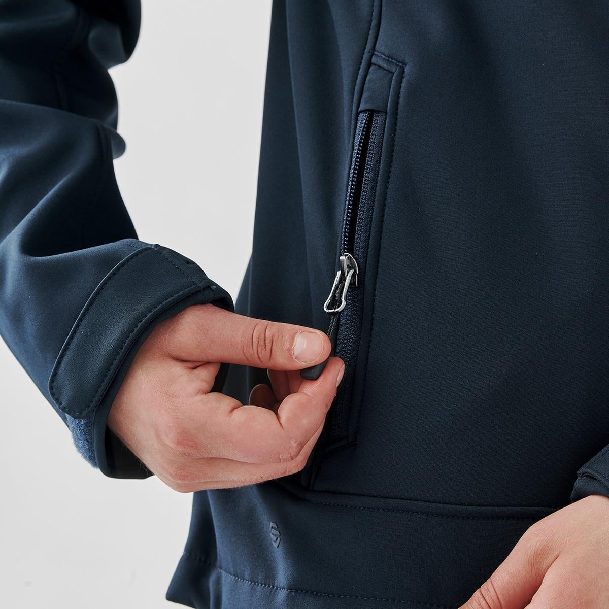 Women’s Aleutian Softshell Jacket
