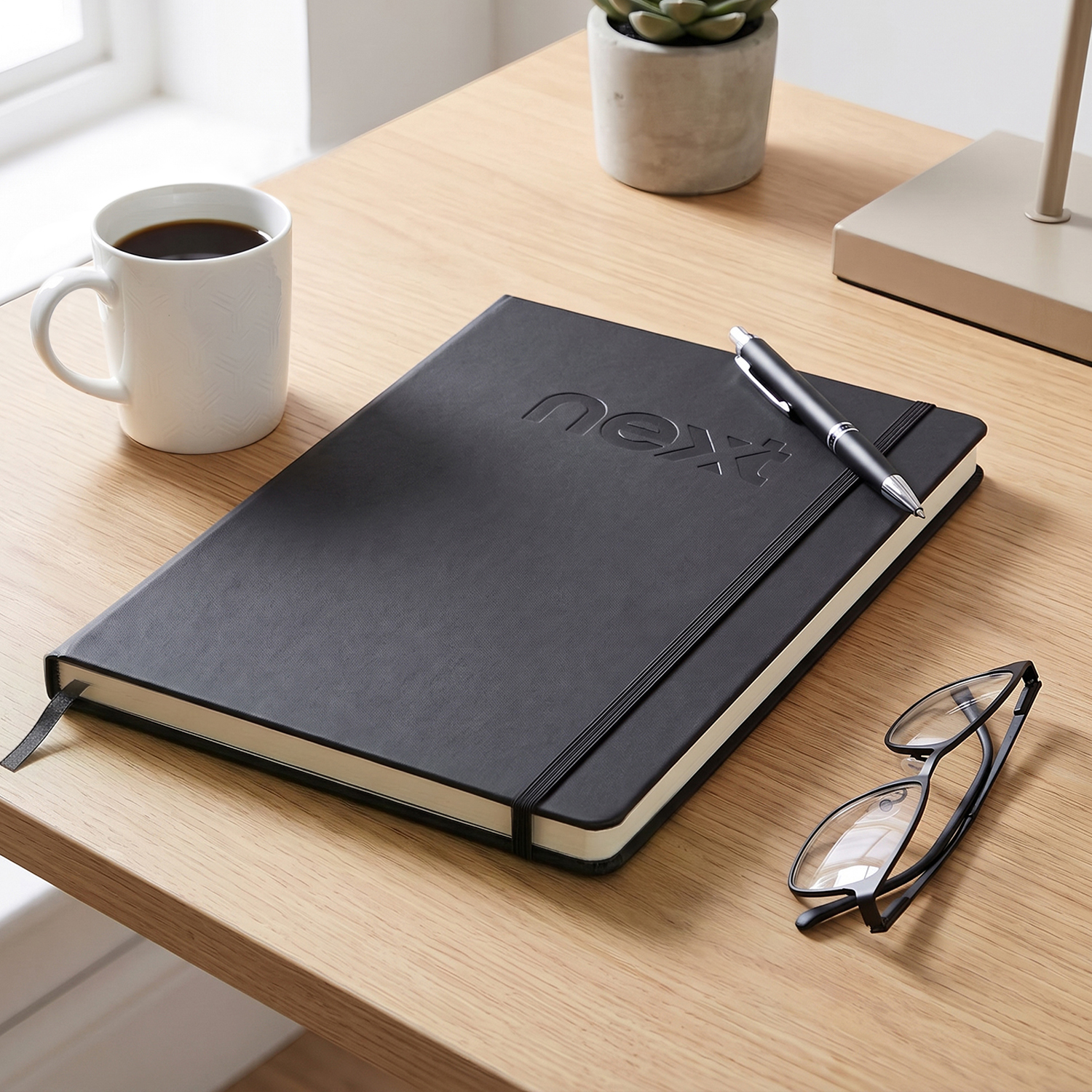 A4 Daily Diary – 2027