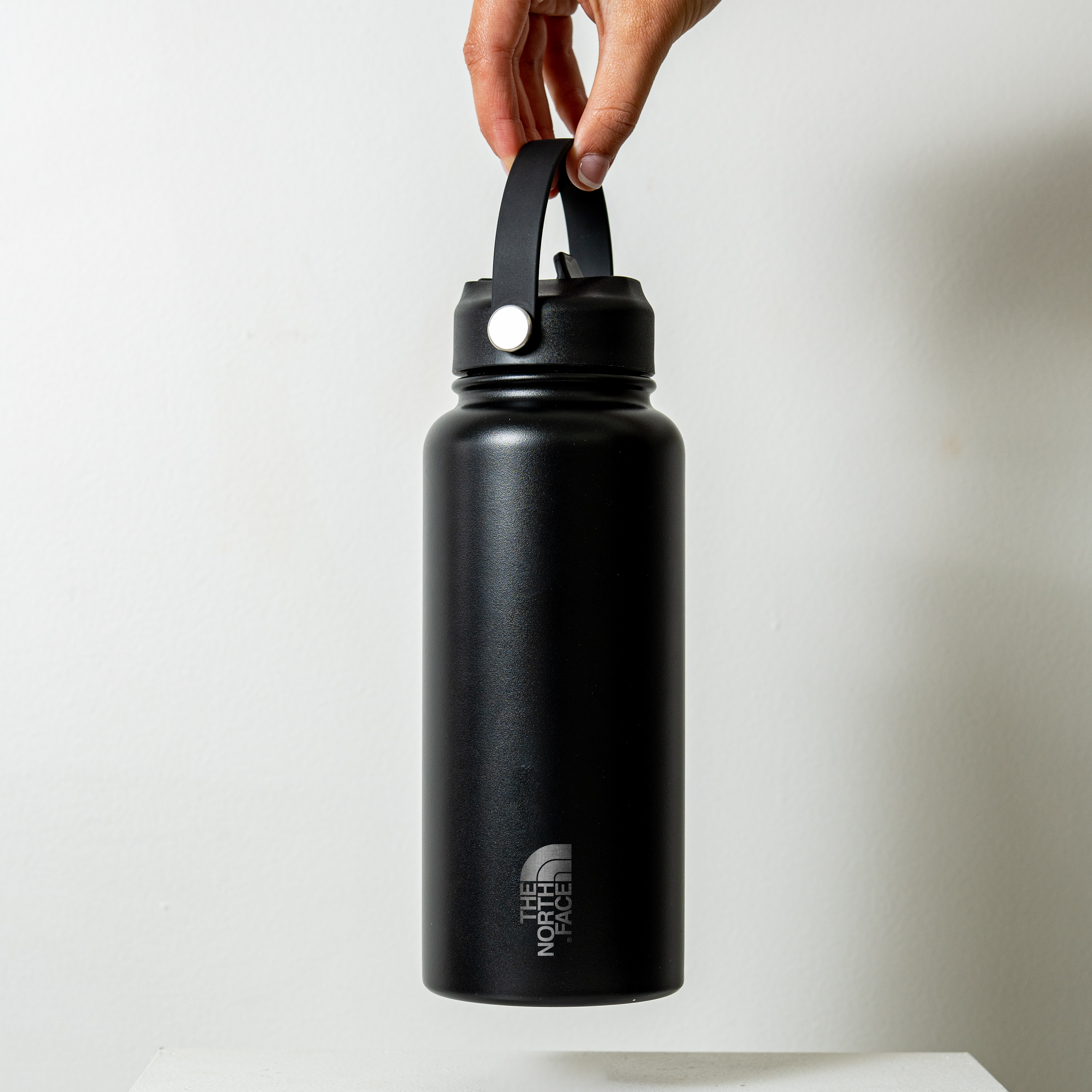 Byron 1L Drink Bottle Black Branded
