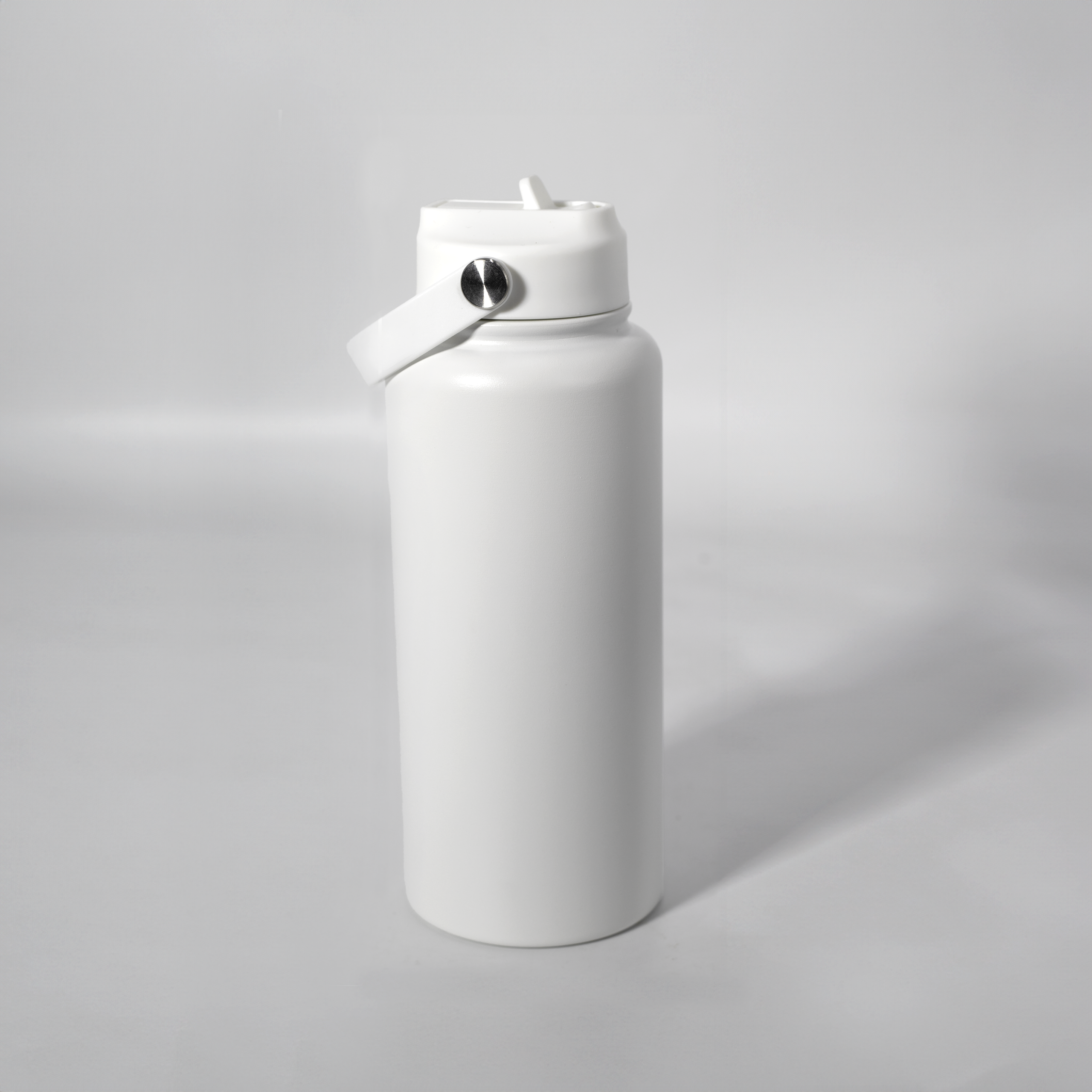 Byron 1L Drink Bottle White