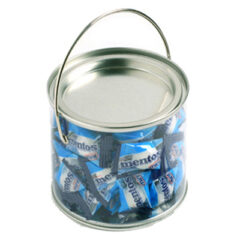 Medium PVC Bucket with Mentos 170g