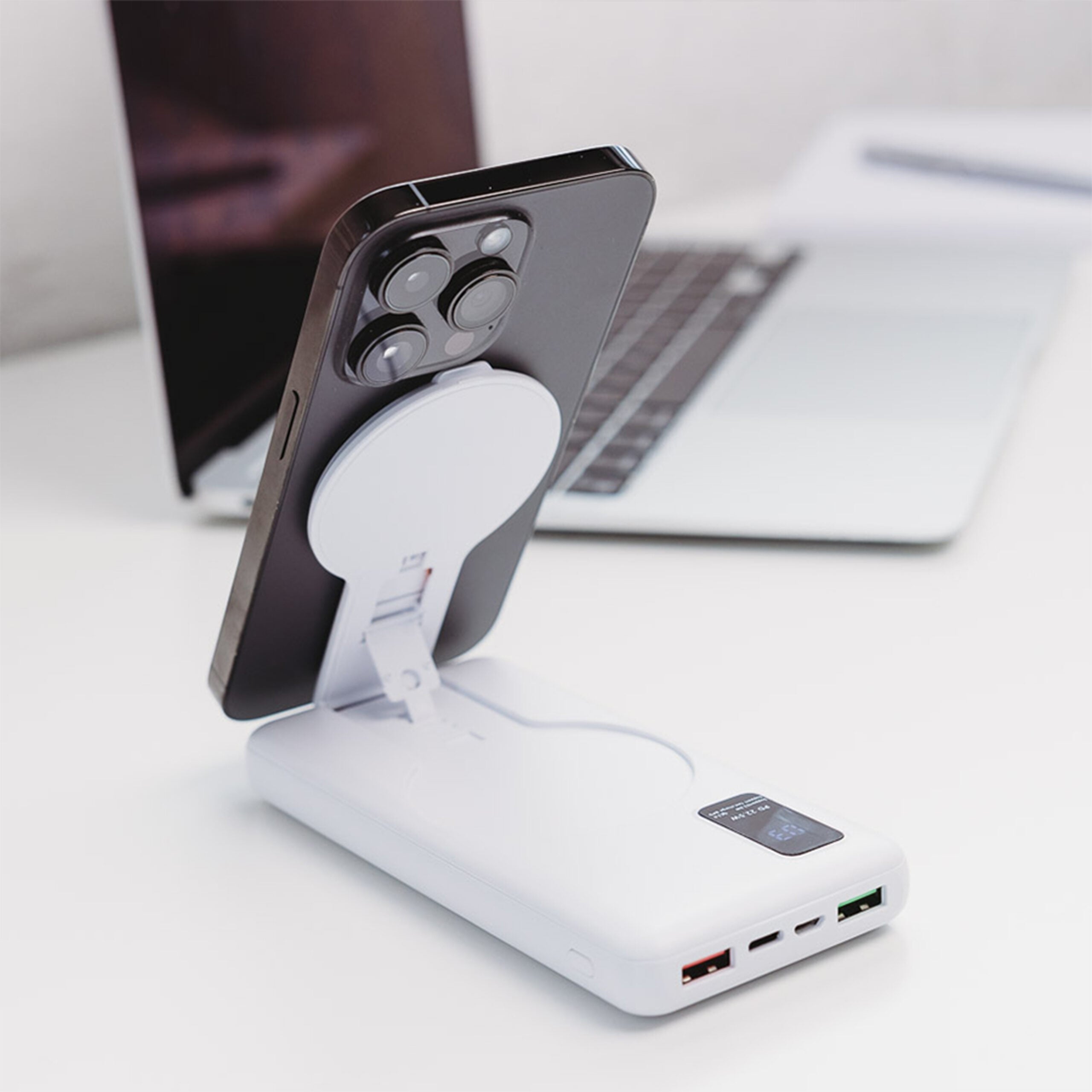 Kabul Power Bank (10,000 mAh) Lifestyle2 Branded 403x 403x Kabul Power Bank (10,000 mAh) Lifestyle2 Branded 403x 403x